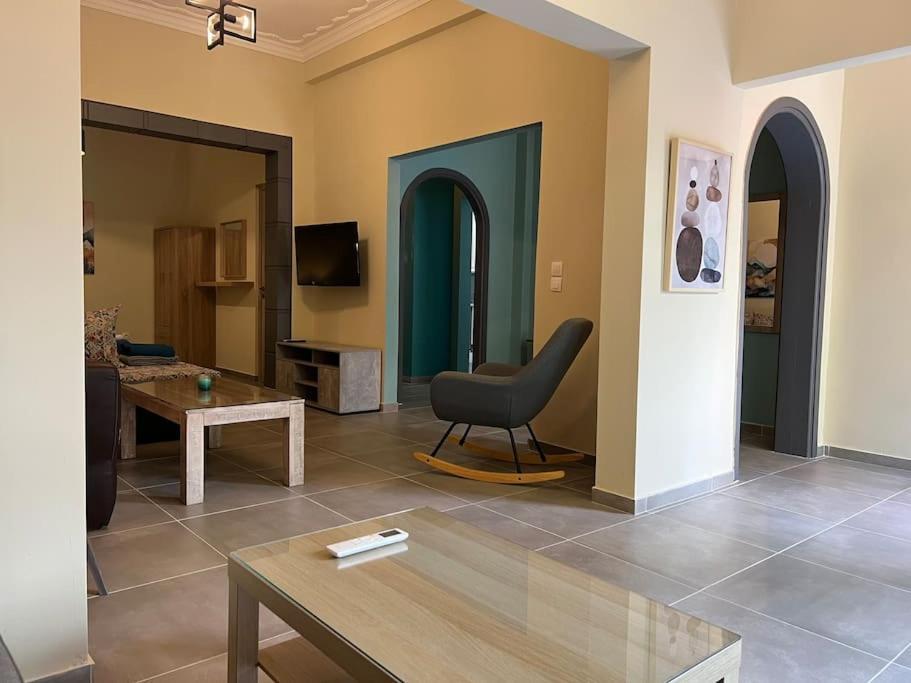 Spacious And Beautiful House Pireus Zewnętrze zdjęcie